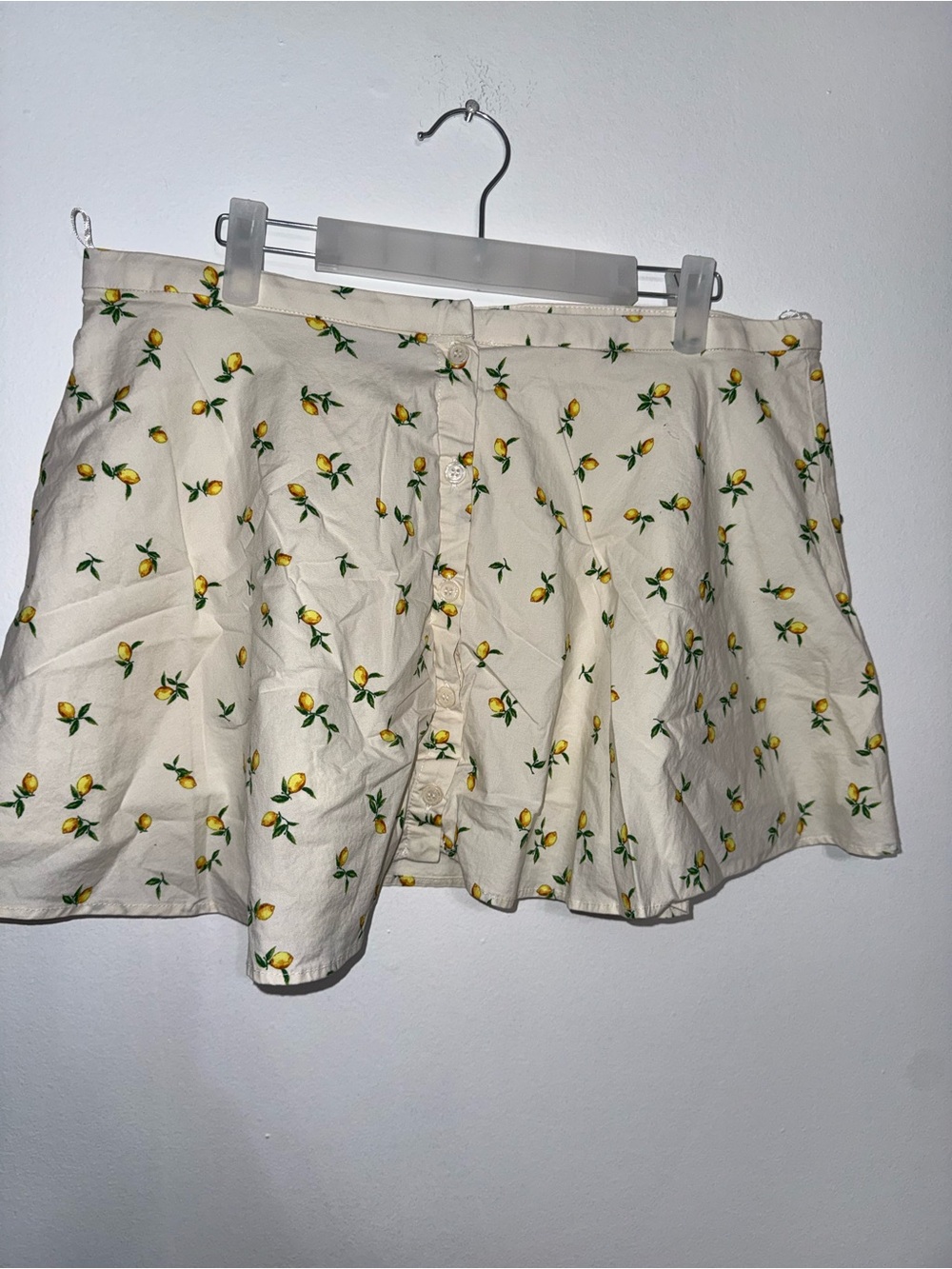 Zara Cream Mini Skirt with Yellow Lemon Print